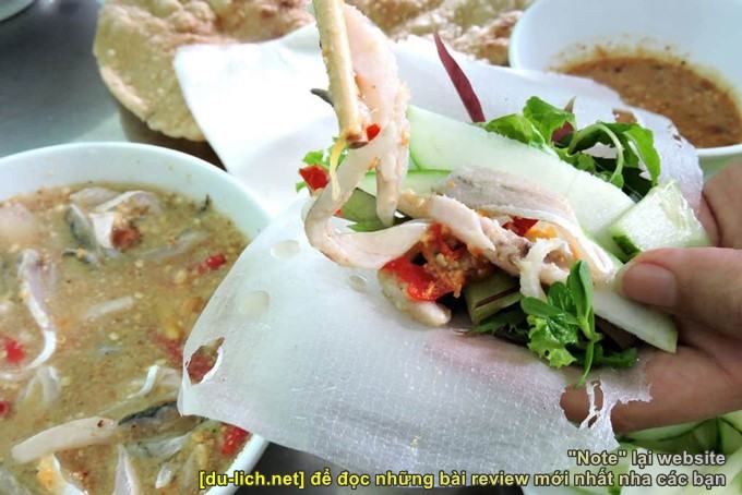 Cách ăn gỏi cá trích Phú Quốc