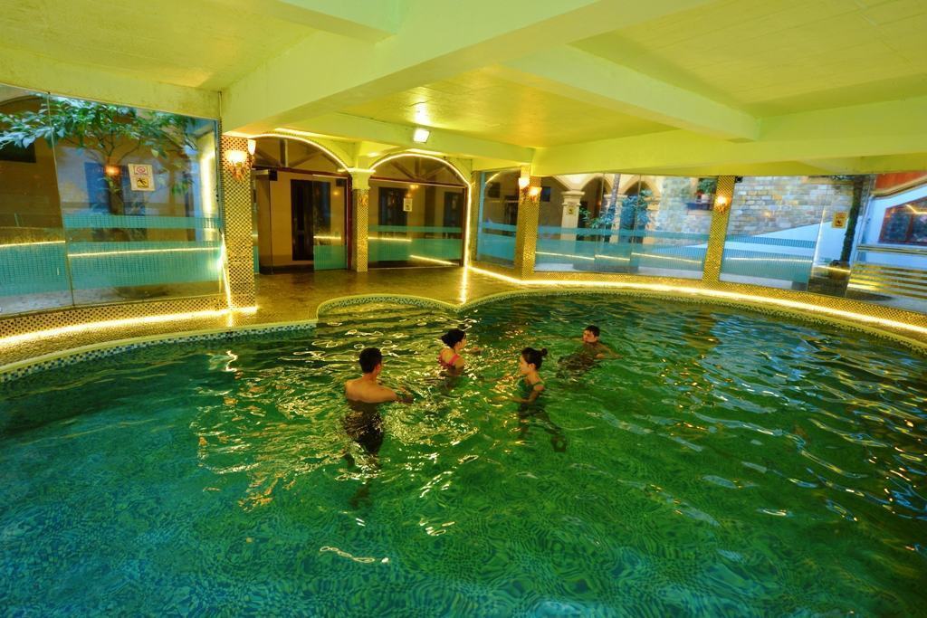 Khách sạn Sapa có bể bơi: Khách sạn Châu Long