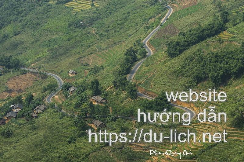 Những con đường từ TP Hà Giang lên Quản Bạ và vào làng dệt thổ cẩm Lùng Tám