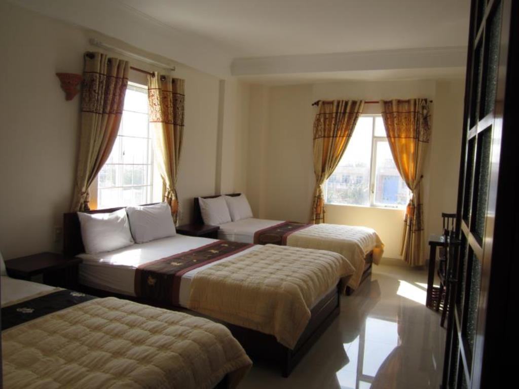 Hình ảnh khách sạn Nhiệt Đới Tuy Hòa: giá phòng chỉ 200-300K