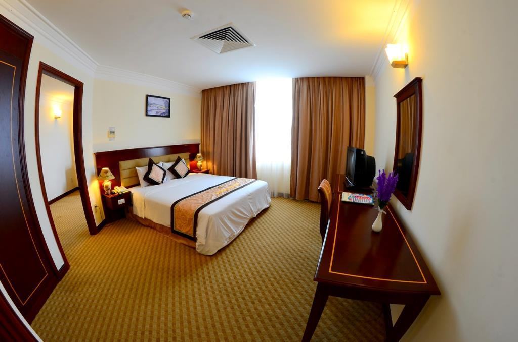 Hình ảnh khách sạn gần biển Tuy Hòa