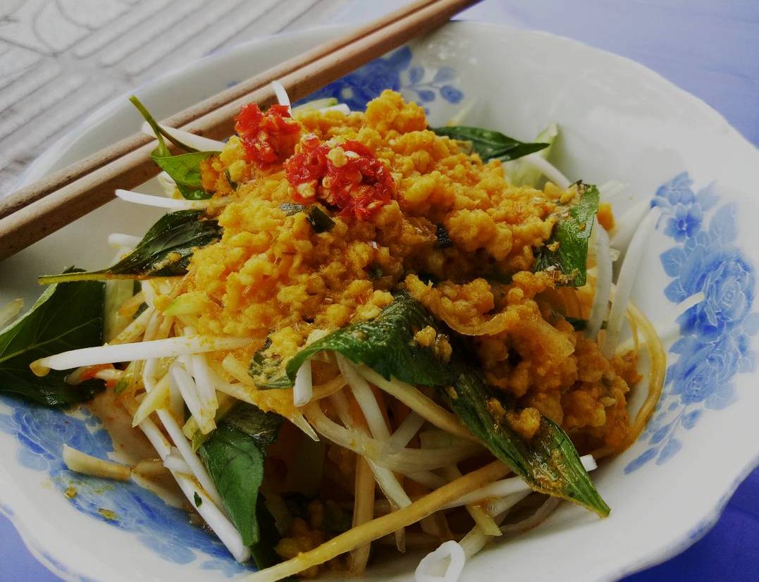 Hình ảnh các món ăn vặt ở Phú Quốc: bún kèn