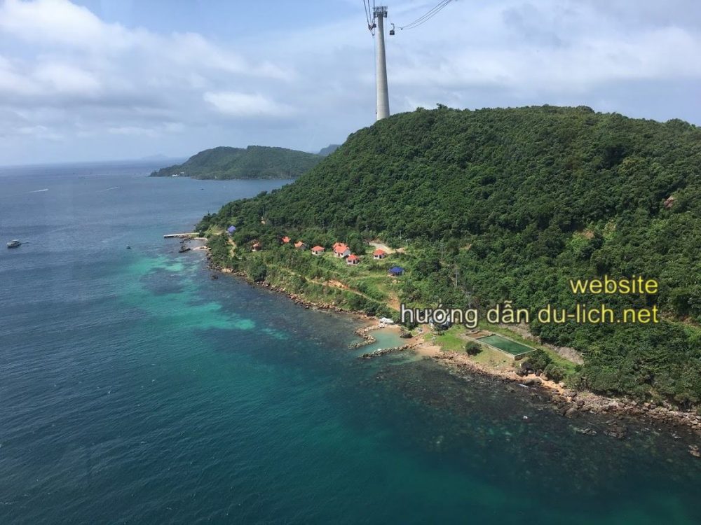 Review Bãi Trào Phú Quốc: hình ảnh Hòn Rơi
