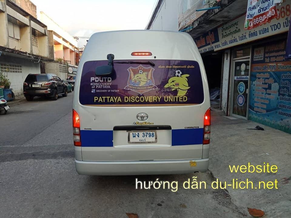 Hình ảnh xe bus + xe van đi Pattaya (1)
