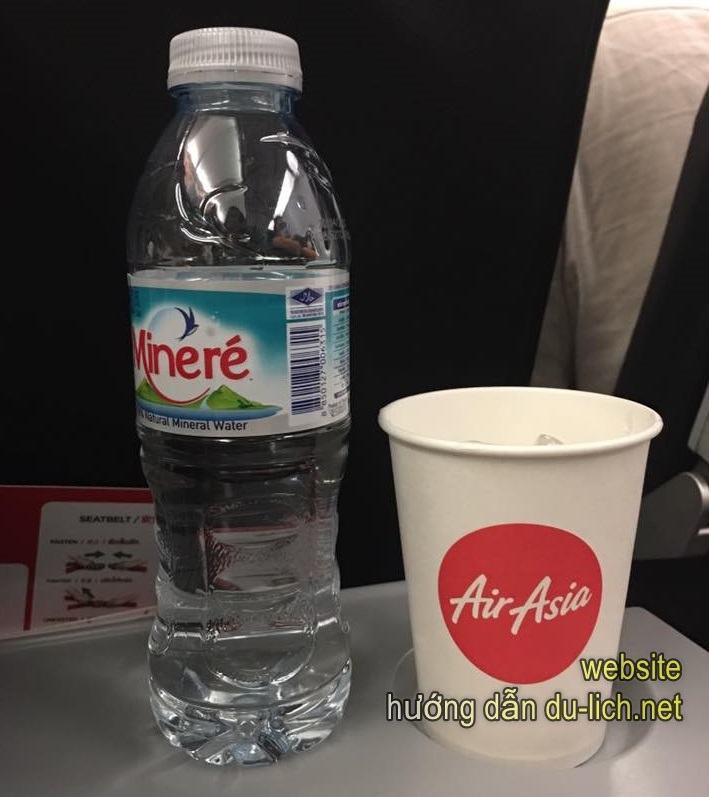 Đồ uống của Air Asia