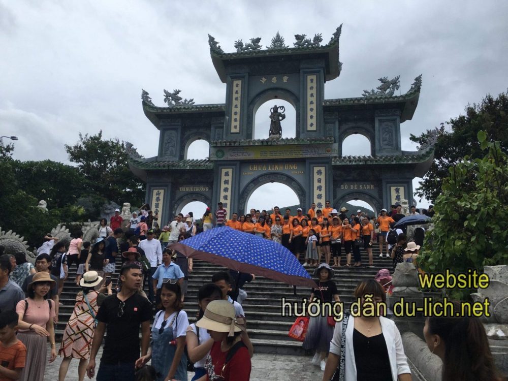 Hình ảnh cổng chính chùa Linh Ứng Đà Nẵng (3)