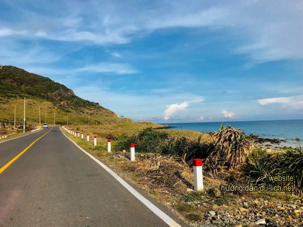 Những con đường đẹp như mơ ở ngoài Côn Đảo