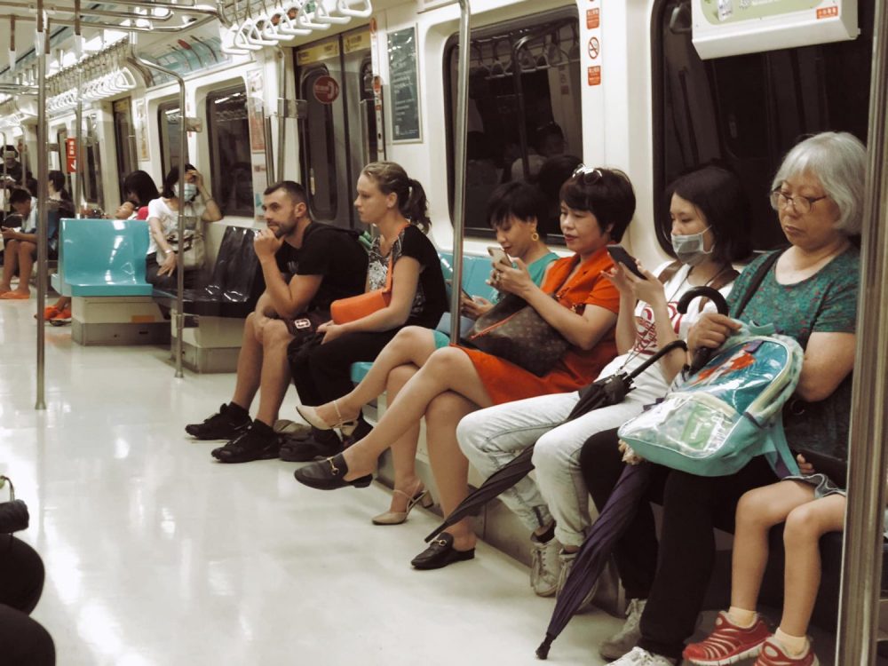 Hệ thống tàu điện ngầm ở Đài Loan rất hiện đại và sạch đẹp