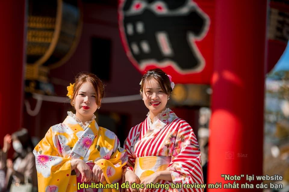 Trang phục váy yukata của người Nhật. Photo Hoàng Oanh