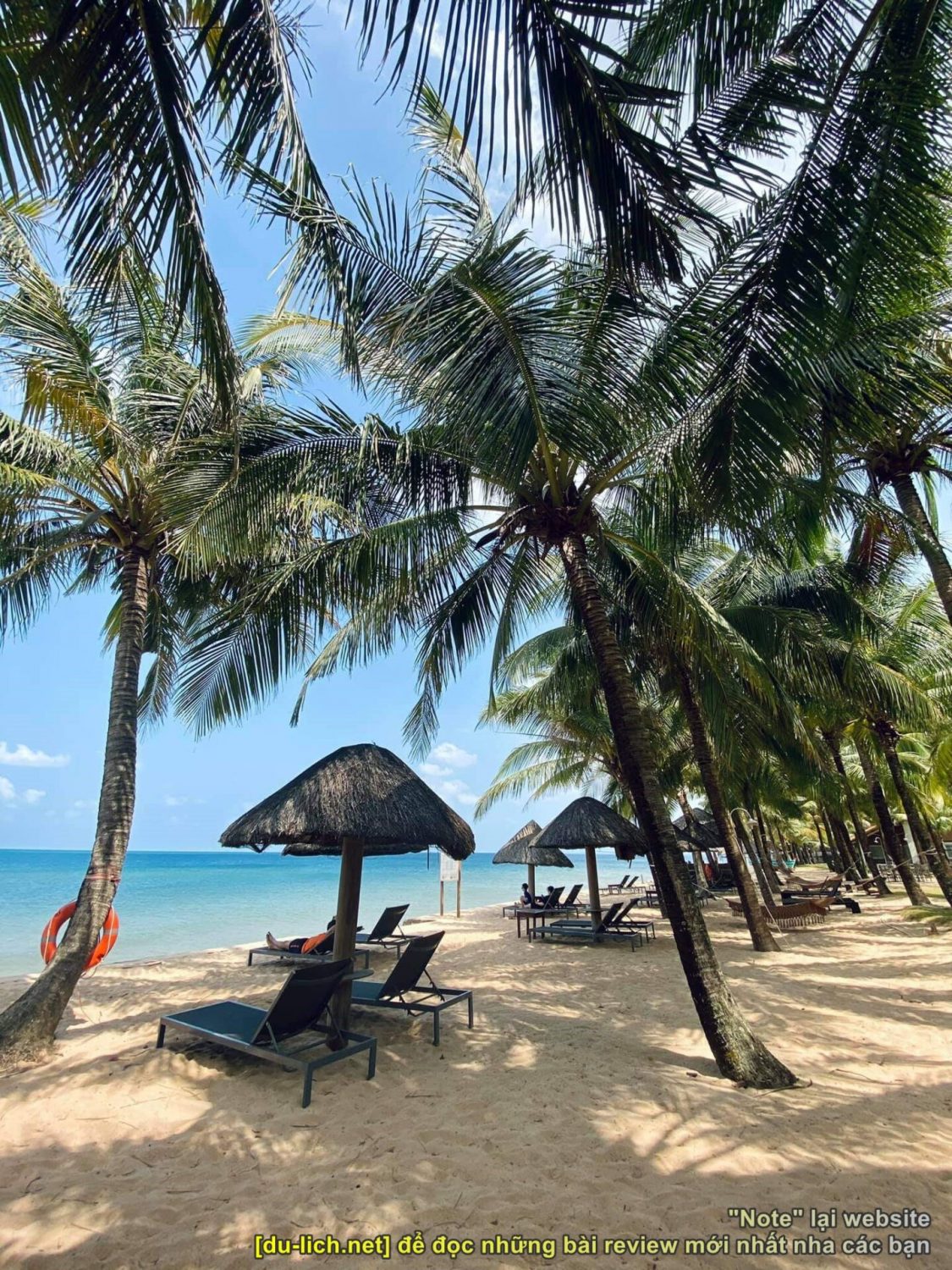 Đi Phú Quốc nên ở bãi biển nào đẹp nhất? Check in Bãi Trường. Photo: Hương Bống