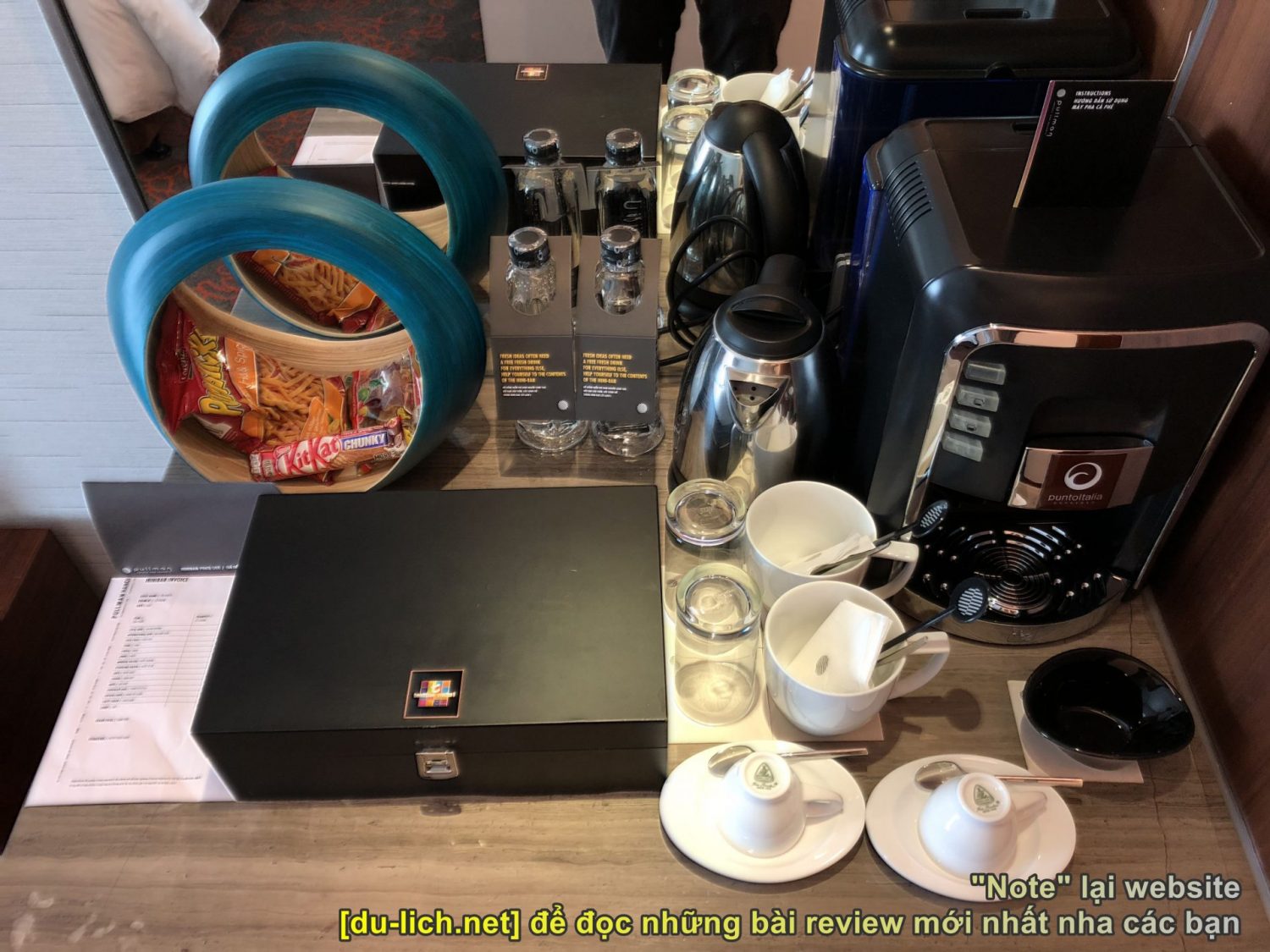 Những món đồ khách có thể lấy của khách sạn đem về: cà phê, trà... nếu không dùng thì có thể cho vào túi
