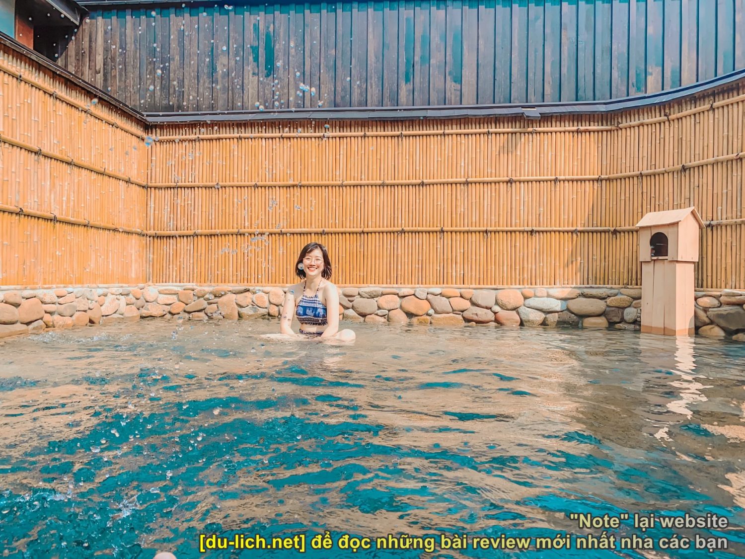 Đi tắm khoáng nóng tại Yoko Onsen Quang Hanh. Photo: Nguyễn Huyền Trang