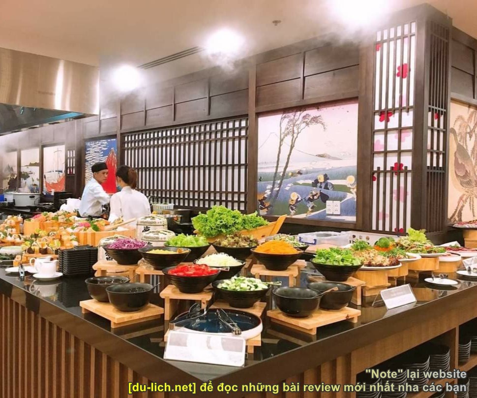 Khu vực nhà hàng ăn uống ở Yoko Onsen Quang Hanh